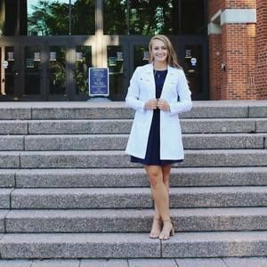 Meet your Posher, Brookelyn